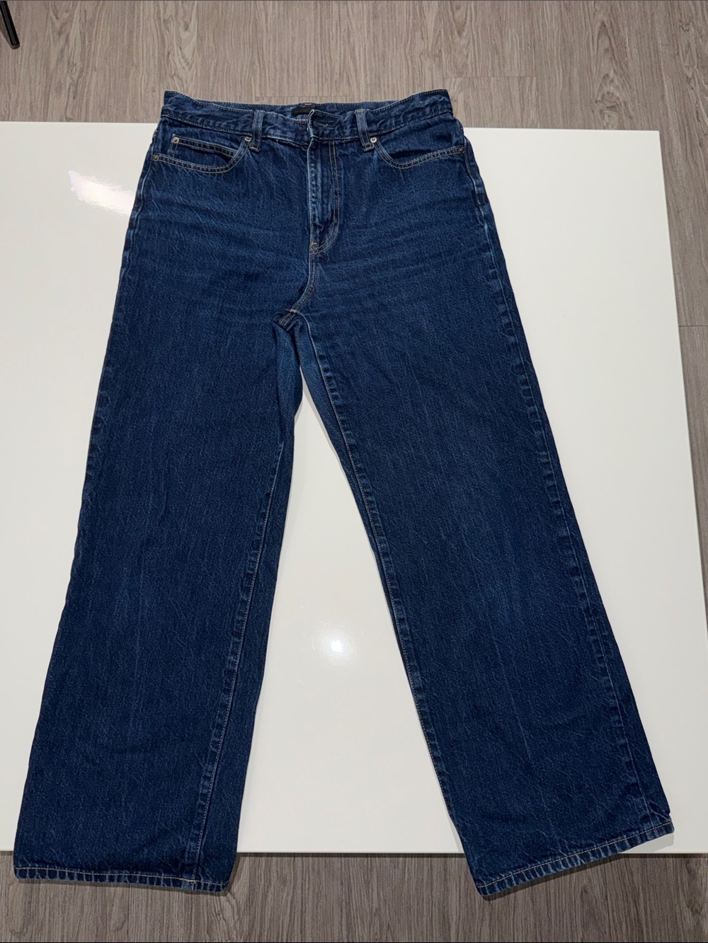 Unique Vintage Men's Relaxed Straight Jeans in Dark Blue Denim
